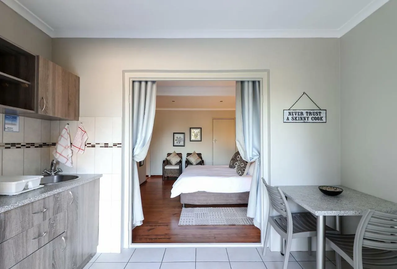 Vierlanden Garden Cottage ダーバンヴィル アパート