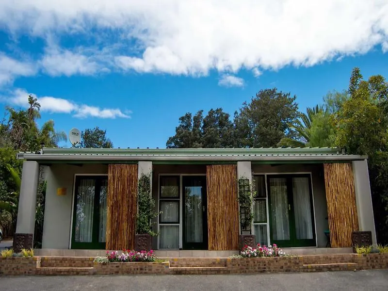 Vierlanden Garden Cottage ダーバンヴィル アパート